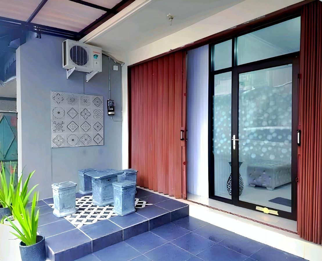 De Patuk Homestay Yogyakarta Eksteriør bilde